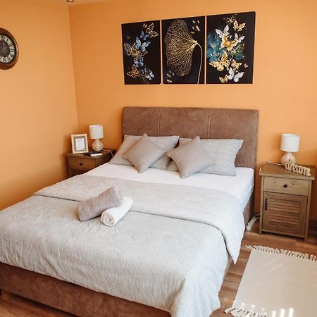 شقة Lara Apartman سوبوتيتْسا المظهر الخارجي الصورة