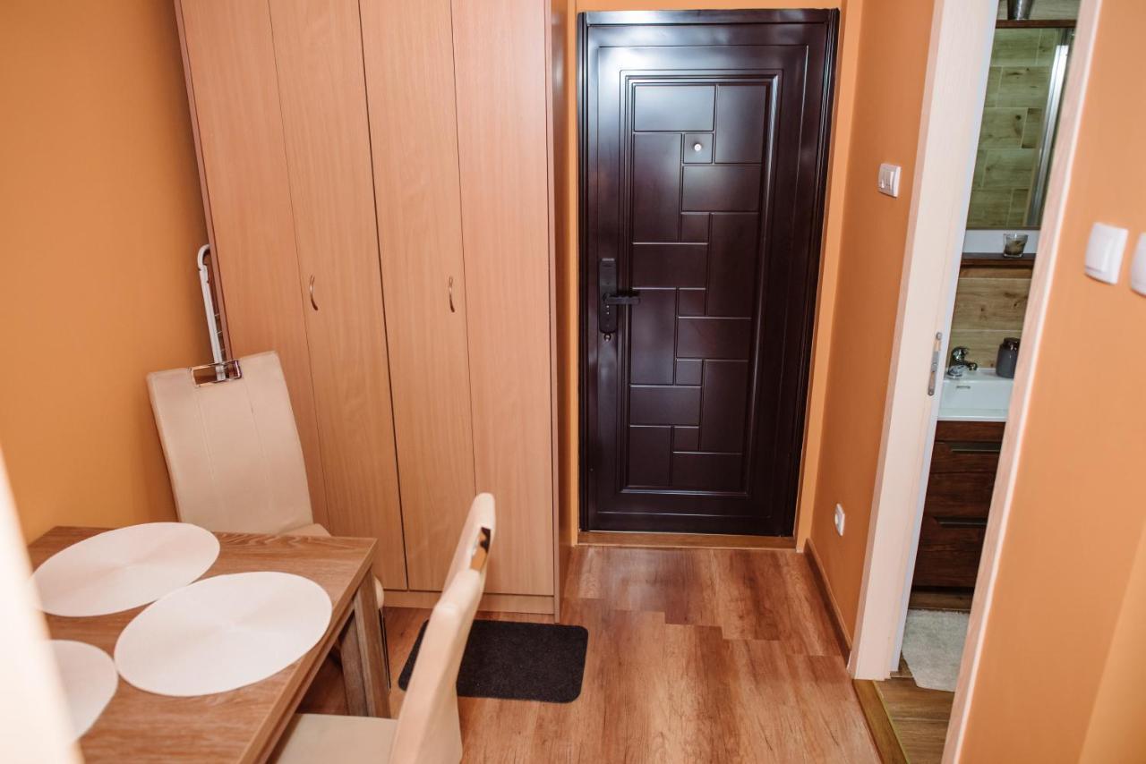 شقة Lara Apartman سوبوتيتْسا المظهر الخارجي الصورة